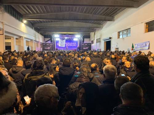 Squinzano, duemila persone per Matteo Salvini
